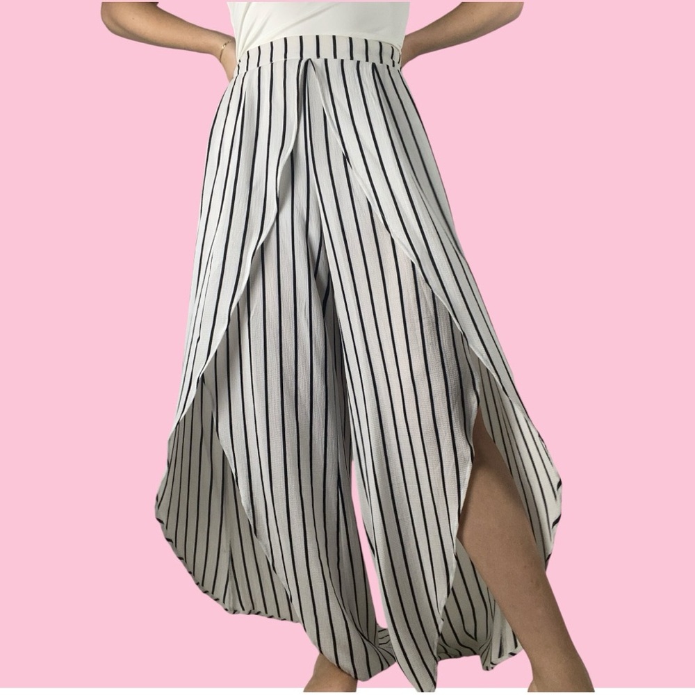 flowy pant stripes black and white